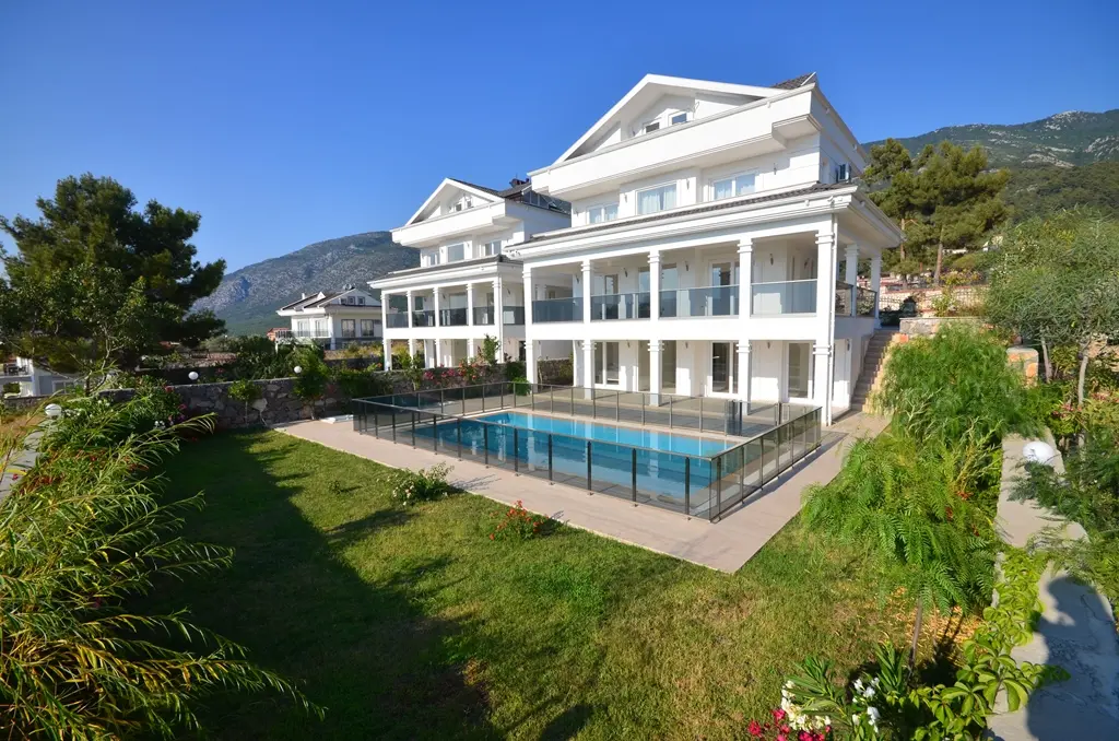 Property in Ovacik